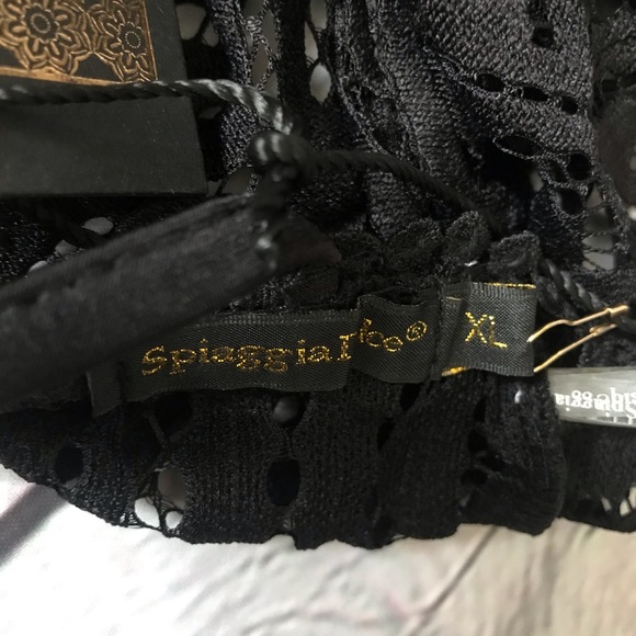 Black lace swimsuit cover up - Picture 7 of 7